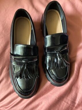 Women's Black Tassel Loafers - Classic Polished Slip-On